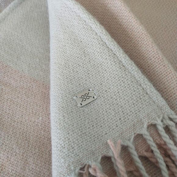 Soia & Kyo Scarf Wrap Women's One Size Cream Tan Soft Knit Color Block Fringed - Picture 5 of 9